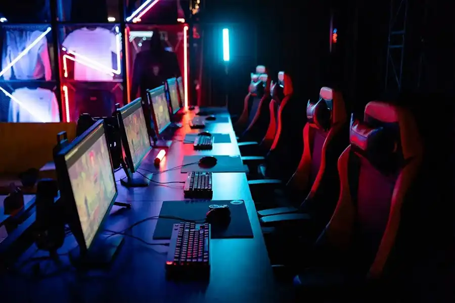 Gaming Computers and Gaming Chairs are waiting for players to start their competition.