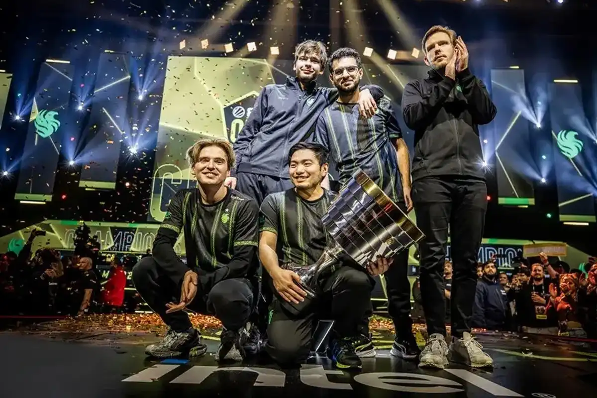 Team Falcons at DreamLeague S24