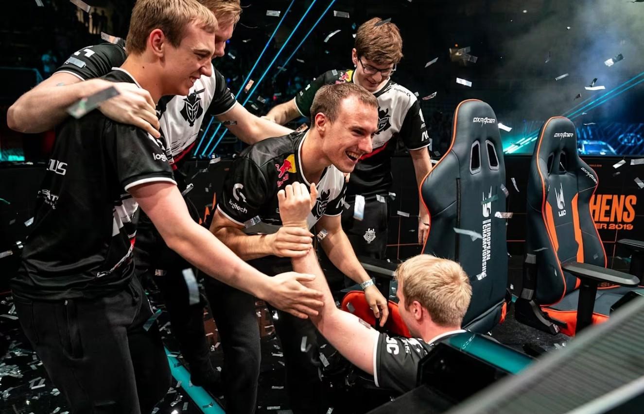A picture of League of Legends tournaments.