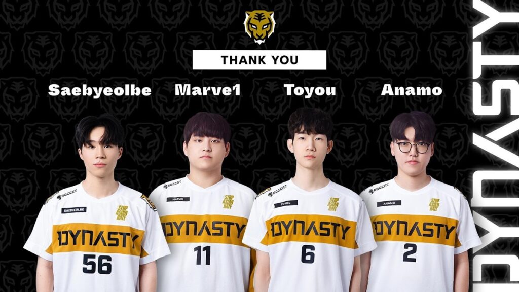 a picture of Seoul Dynasty Team members
