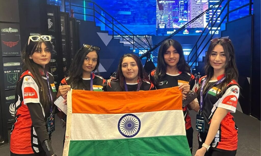 an image of a female Esports team