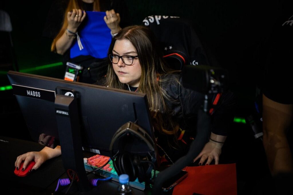 A picture of Esports players