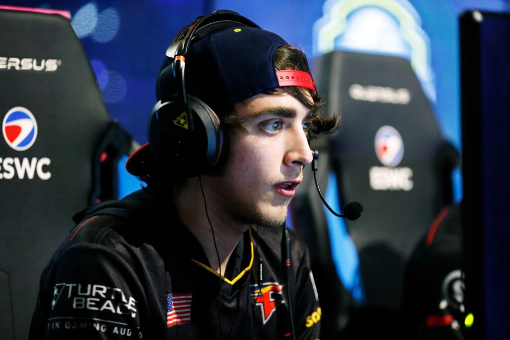 A picture of a gamer