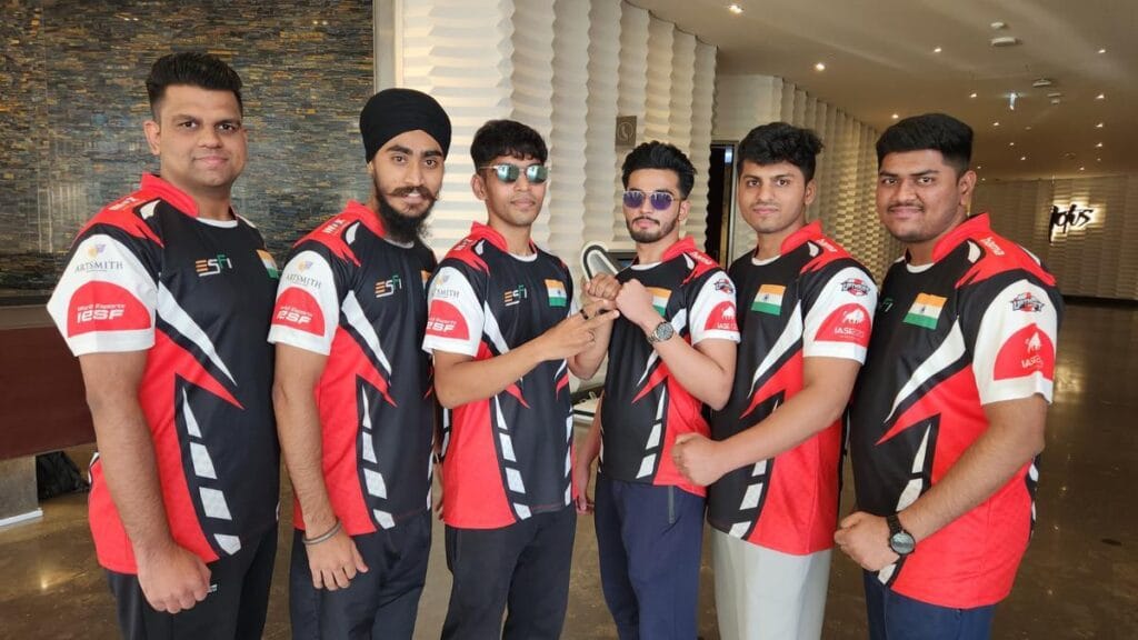  picture of the Indian men’s CS2 team