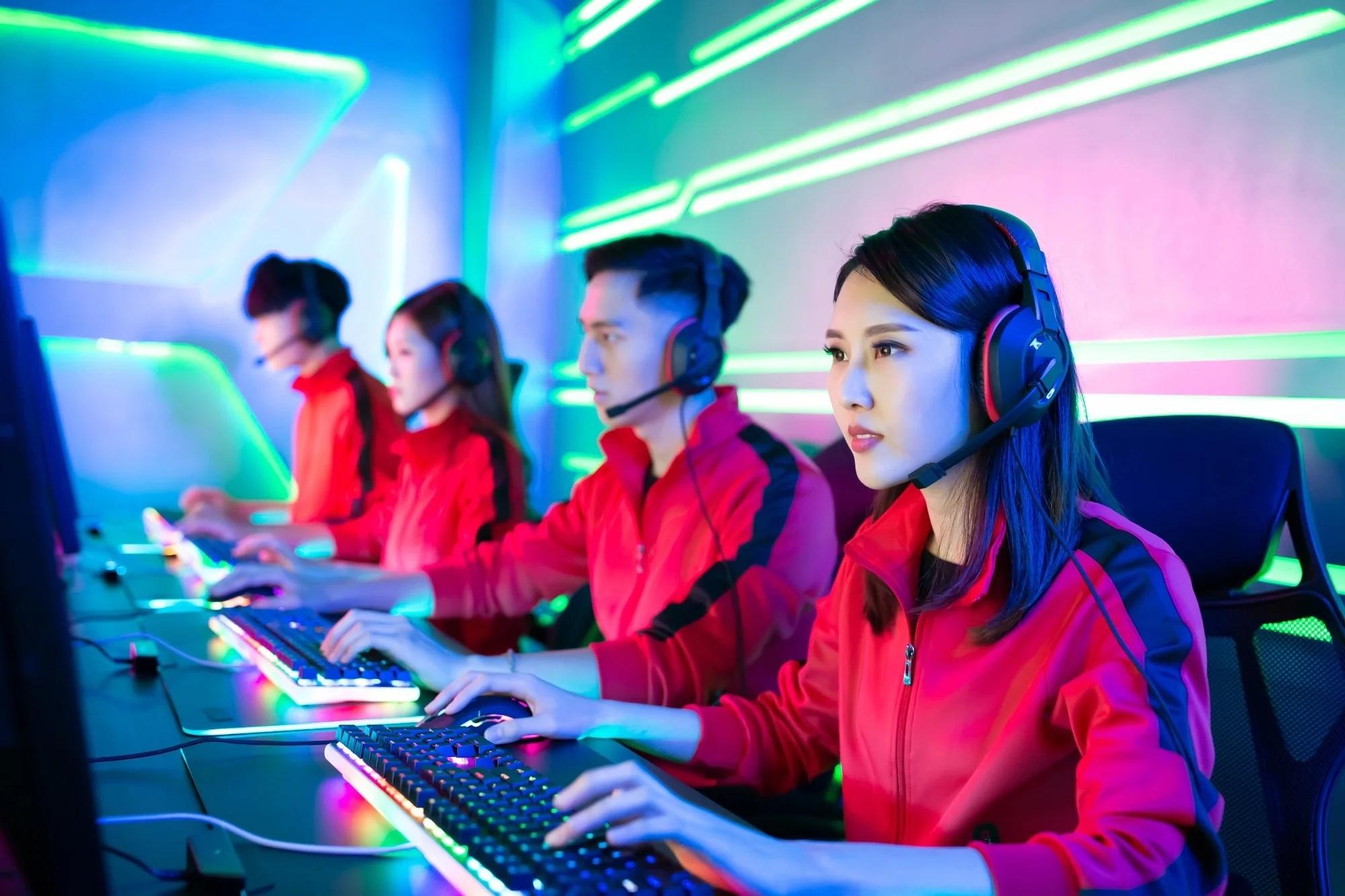 A photo of gamers in the tournaments.