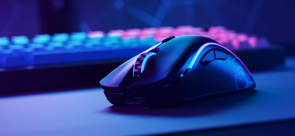 A picture of a gaming mouse
