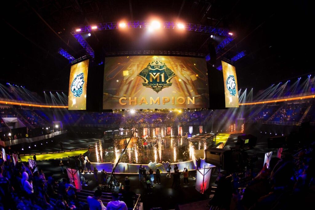 a picture of the 2019 M1 World Championship