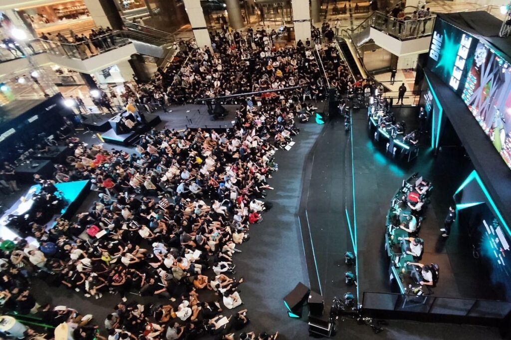 a picture of a crowded ESports Event