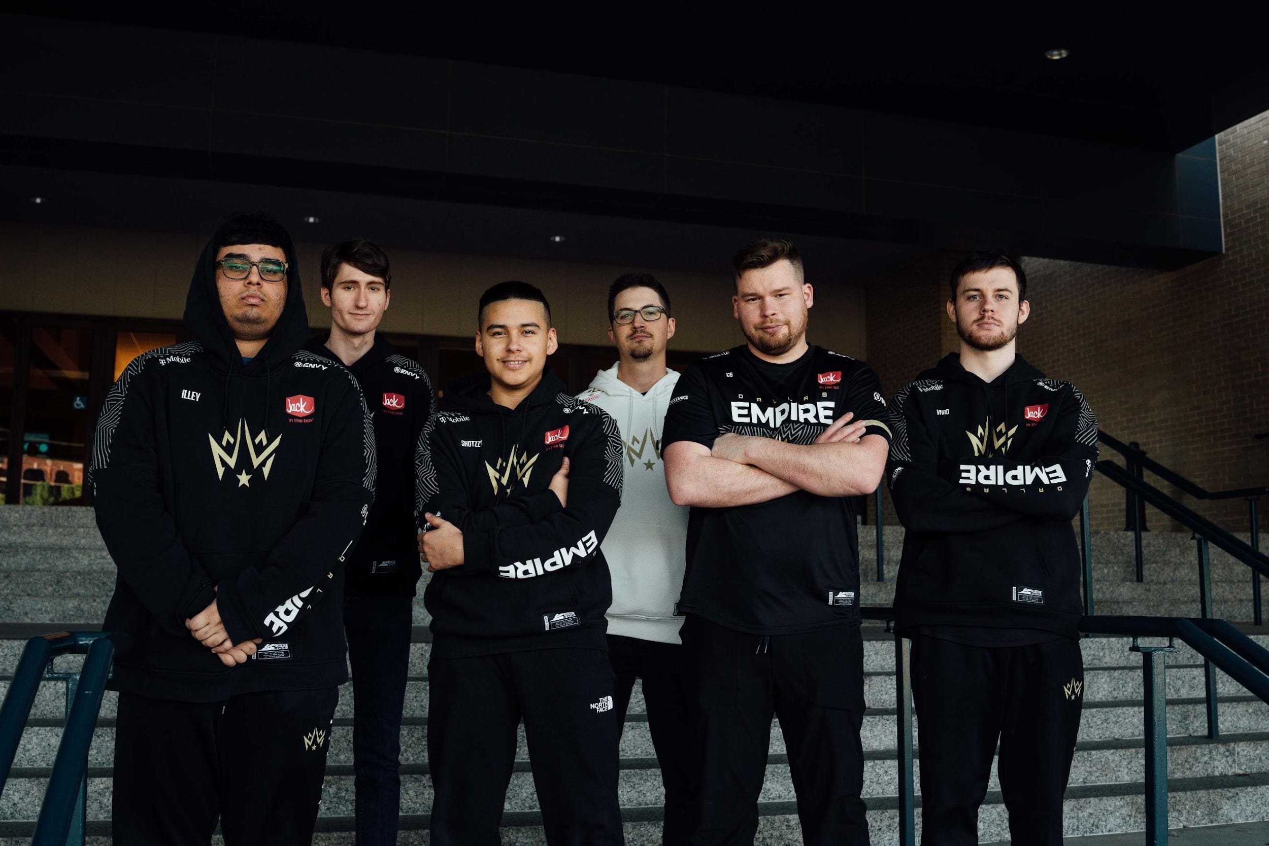 A picture of professional gamers.