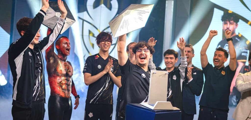  A picture of professional gamers