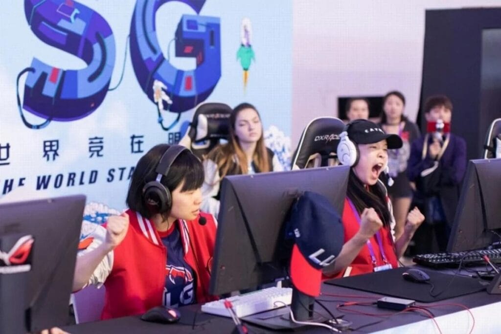 A picture of female Esports Players