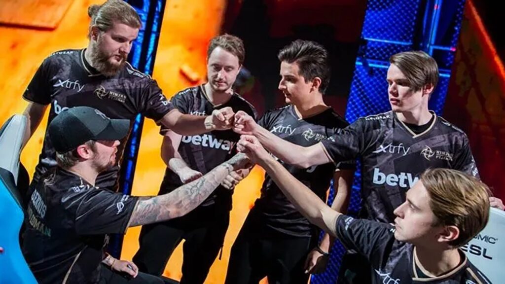 A picture of a team