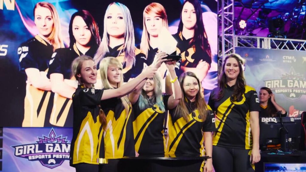 A picture of an Esports team